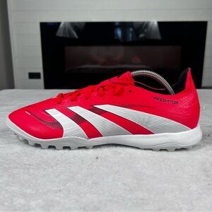 Adidas Predator League Soccer Cleats Men's Size 12 Womens size 13 Lucid Red New